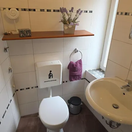 Apartment Gaeste- Und Boellstorf Im Eg Mit Ac Osterburg
